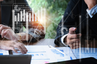 Rodrigo Balassiano explores how structured funds and performance-based contracts offer a flexible alternative to traditional credit.