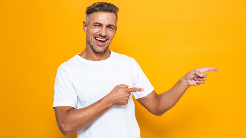 In Andrey de Oliveira Pontes’s text, financial planning is presented as the key to aligning immediate needs with long-term objectives through clarity and strategy.