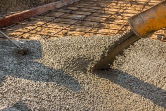 Slab Pouring Planning becomes more reliable when Valderci Malagosini Machado explains how logistics, joints, and execution sequence align on site.